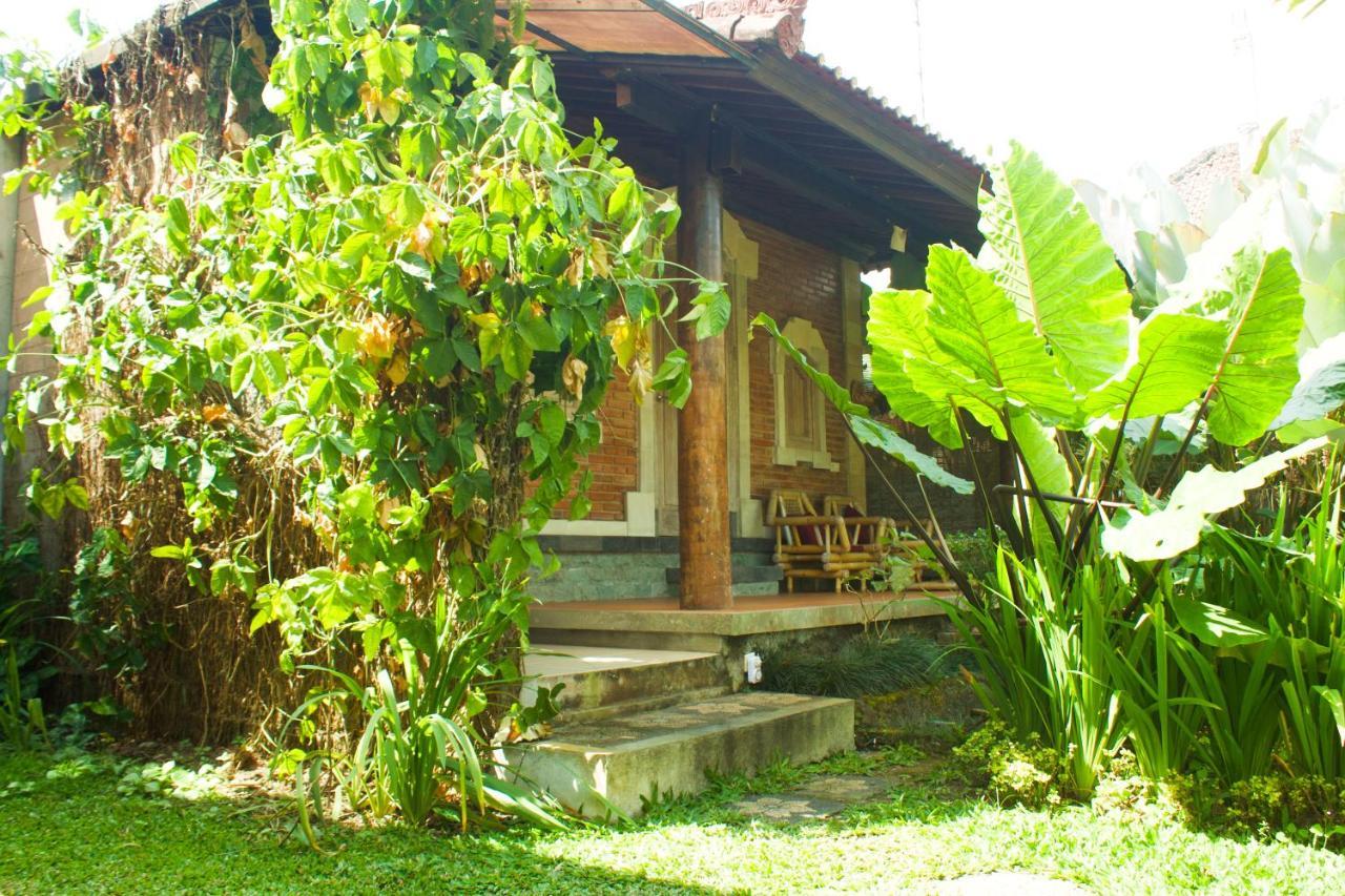 Hotel Kishi-Kishi Ubud Exterior foto